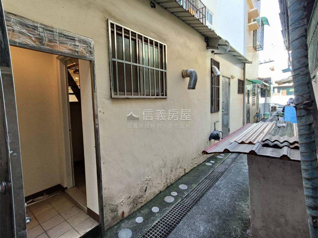 高雄漂亮壽民透天房屋室內格局與周邊環境