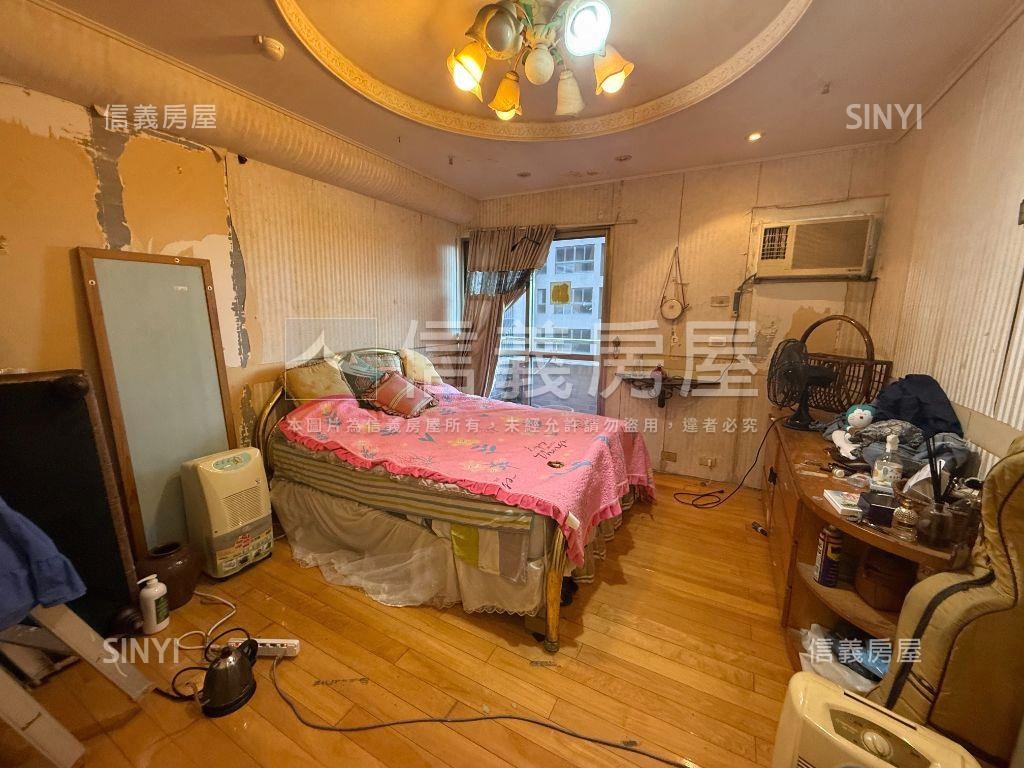 愷悅假期三房房屋室內格局與周邊環境