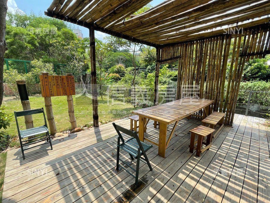 龍居山林龍盤居帝王心墅房屋室內格局與周邊環境