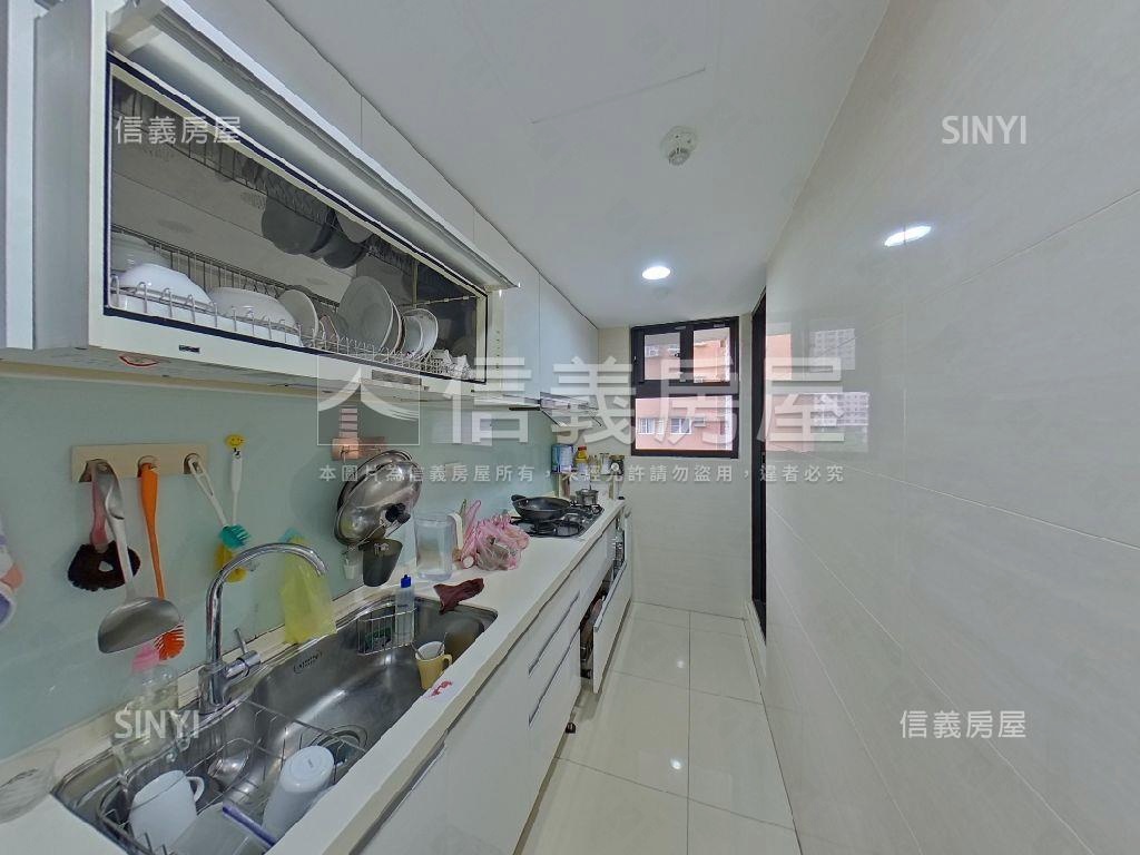 勤家捷奏美屋三房車位房屋室內格局與周邊環境