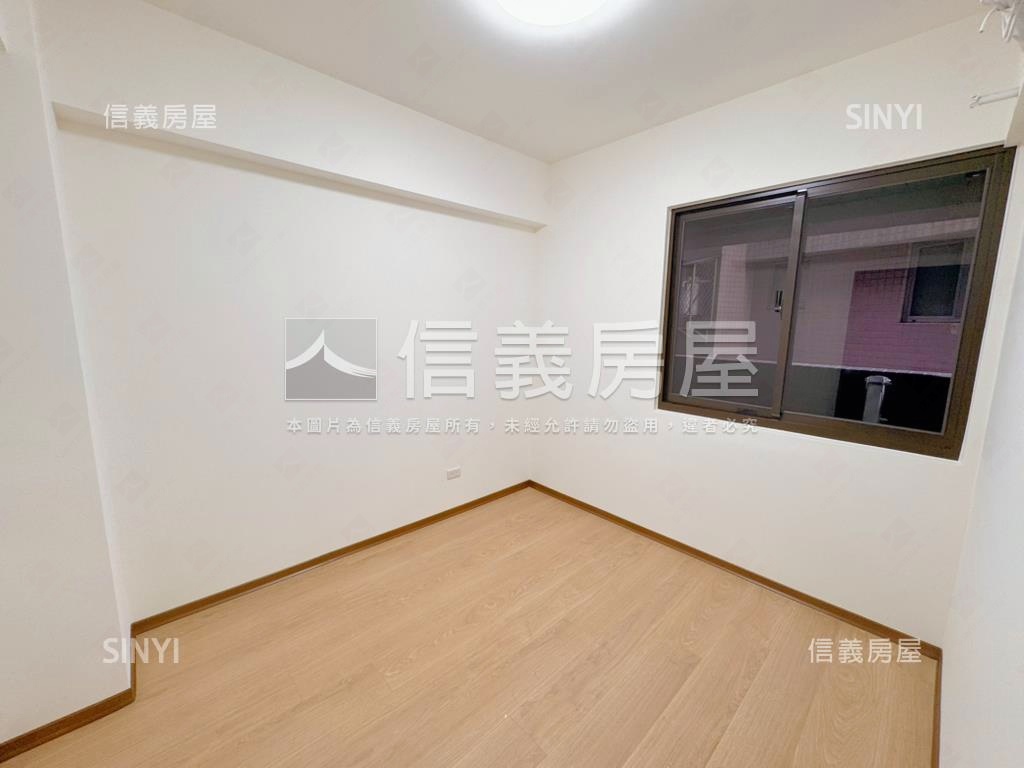 漢寶臺大苑三房車位房屋室內格局與周邊環境