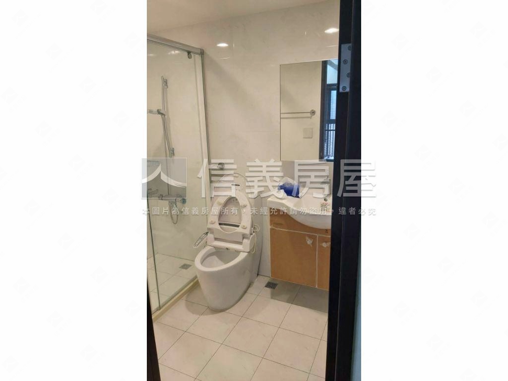 海都２精緻兩房登場房屋室內格局與周邊環境