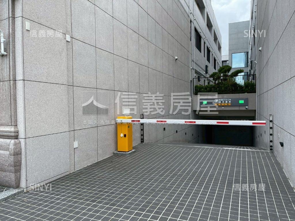 新屋！綠園道邊間電梯新墅房屋室內格局與周邊環境