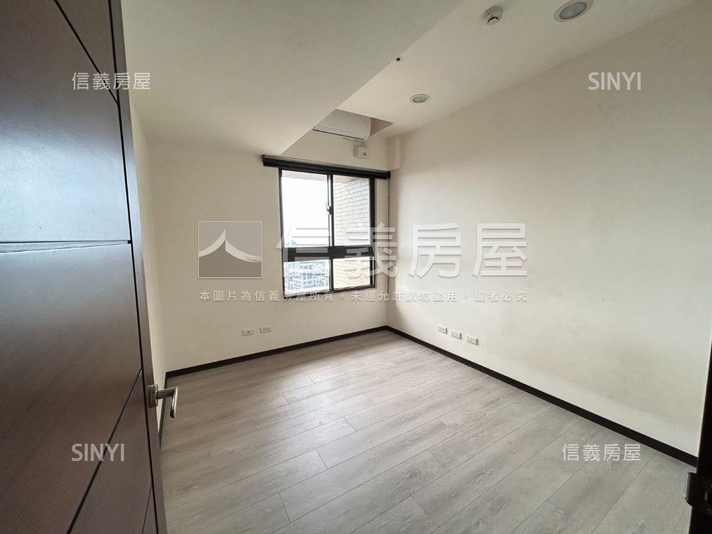 Ｍ３視野遼闊霸景三房房屋室內格局與周邊環境