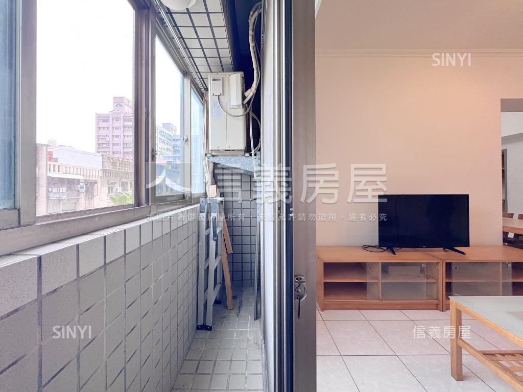 美樹館亮麗三房平面車位房屋室內格局與周邊環境