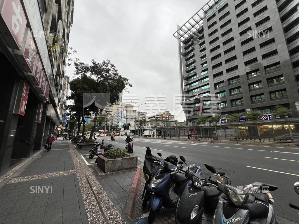 松江商場低總價店面房屋室內格局與周邊環境