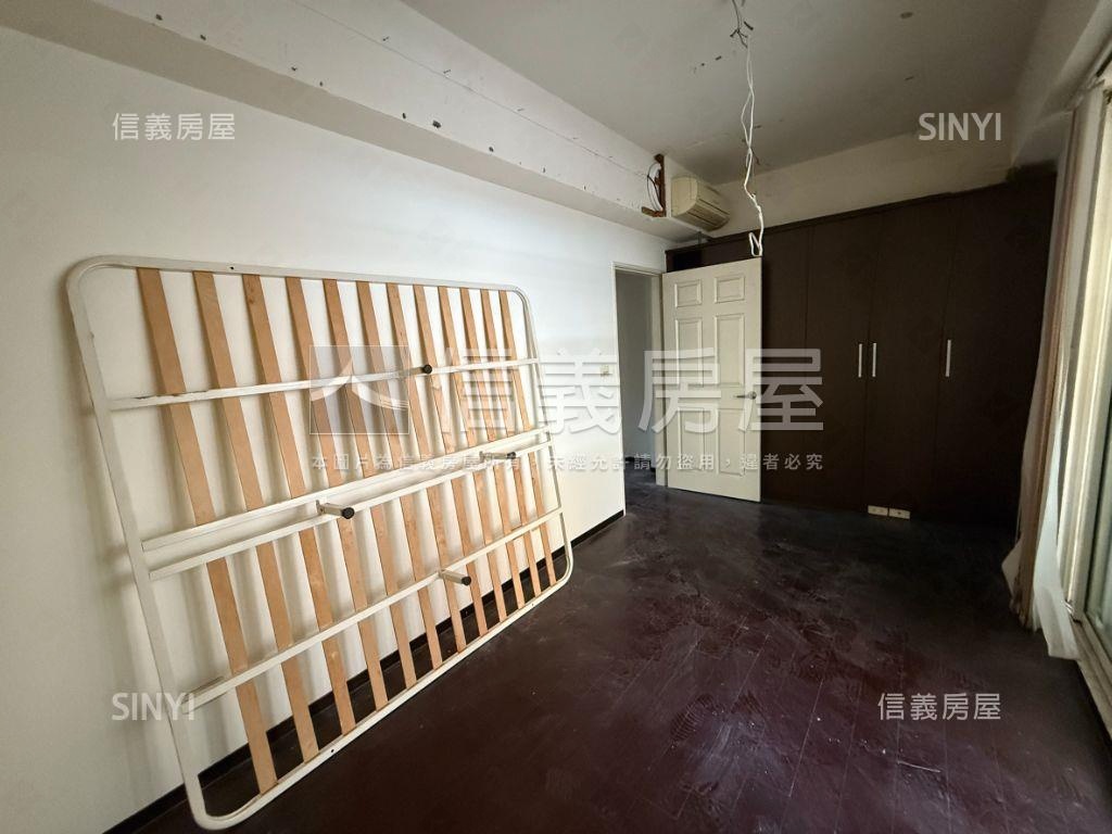 台中法國福泰街金店面房屋室內格局與周邊環境