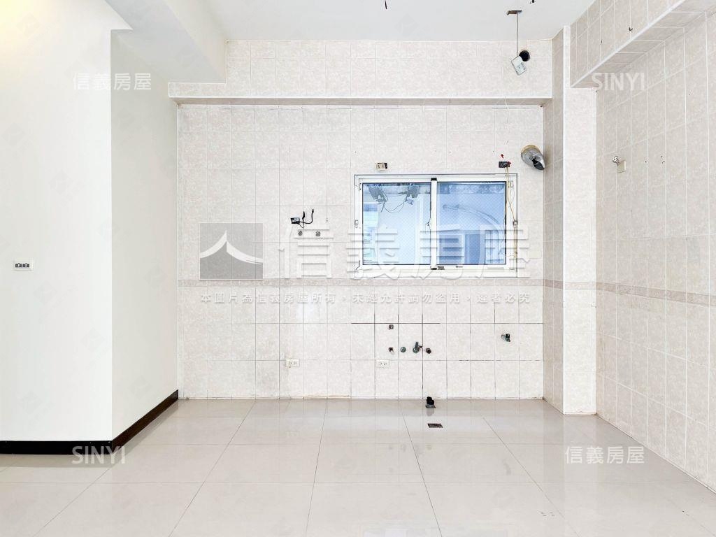 台中法國福泰街金店面房屋室內格局與周邊環境