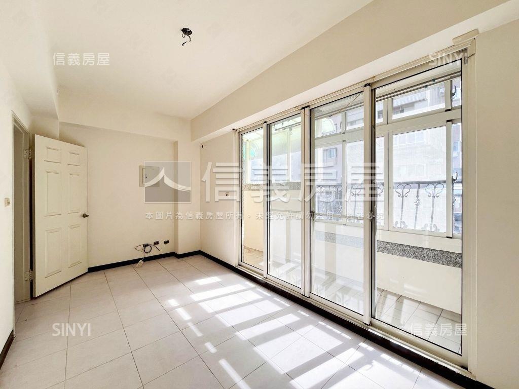 台中法國福泰街金店面房屋室內格局與周邊環境