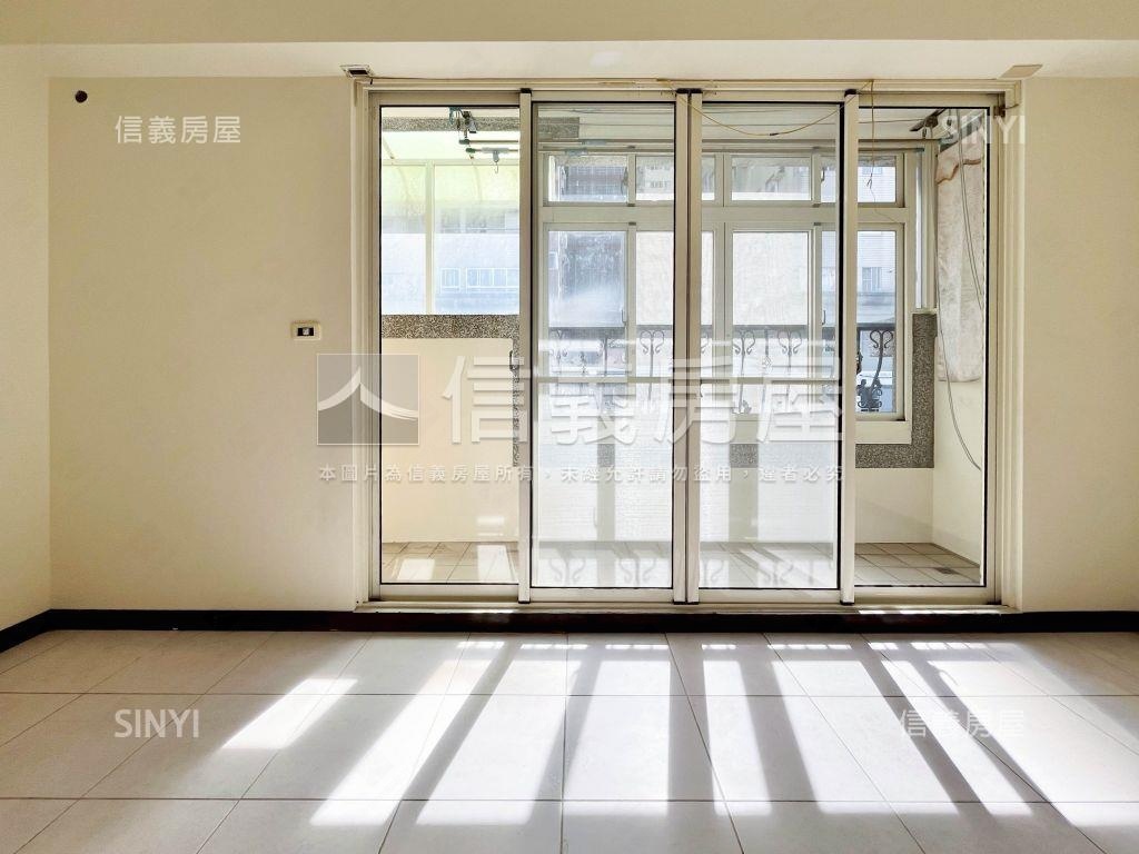 台中法國福泰街金店面房屋室內格局與周邊環境