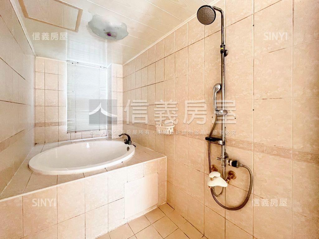 台中法國福泰街金店面房屋室內格局與周邊環境