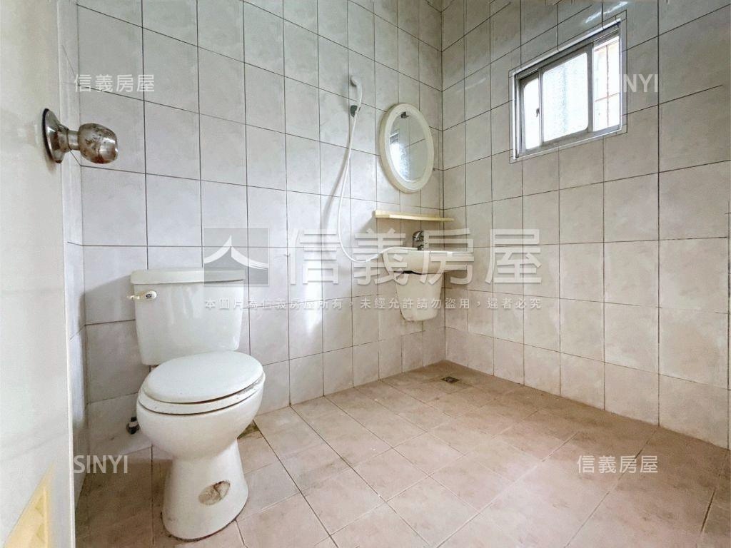 西藏街最熱鬧旺市店面房屋室內格局與周邊環境