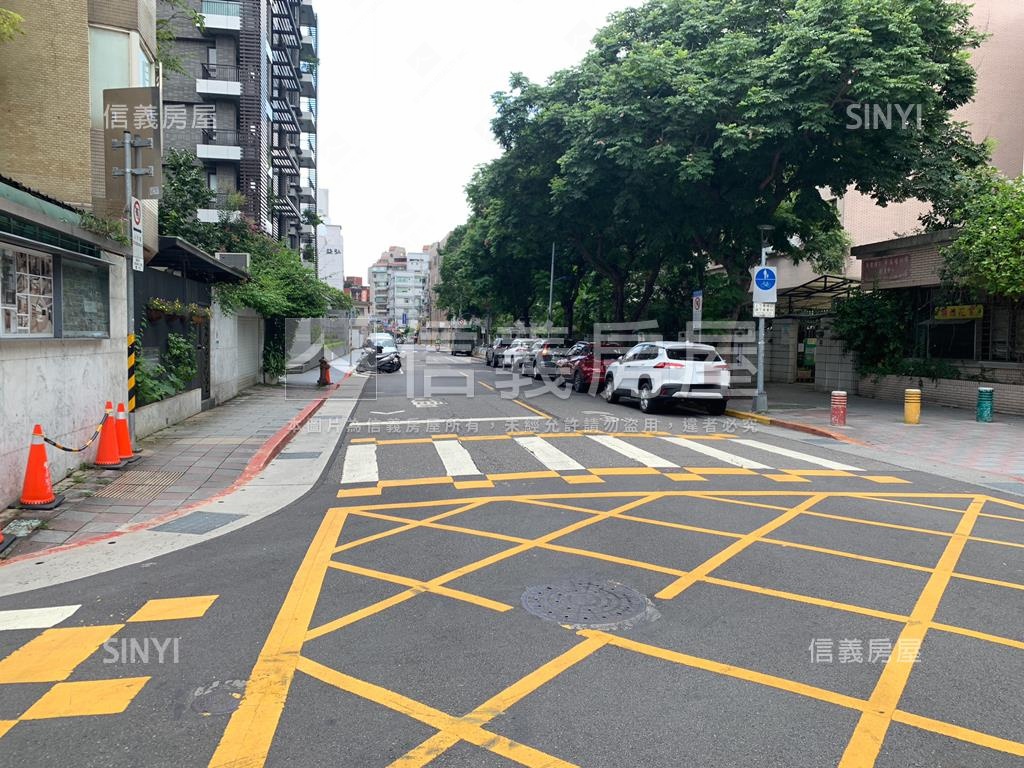 芝山捷運一樓房屋室內格局與周邊環境