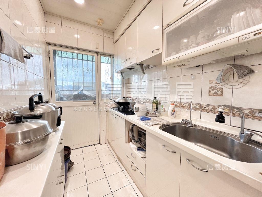 永安陽光四季高樓三房車位房屋室內格局與周邊環境