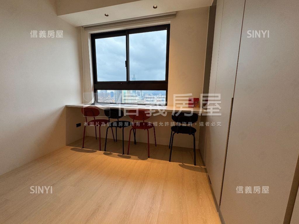 極品！安沐居美裝豪景２房房屋室內格局與周邊環境