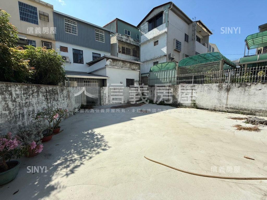 楓愛林地坪８０孝親大面寬房屋室內格局與周邊環境