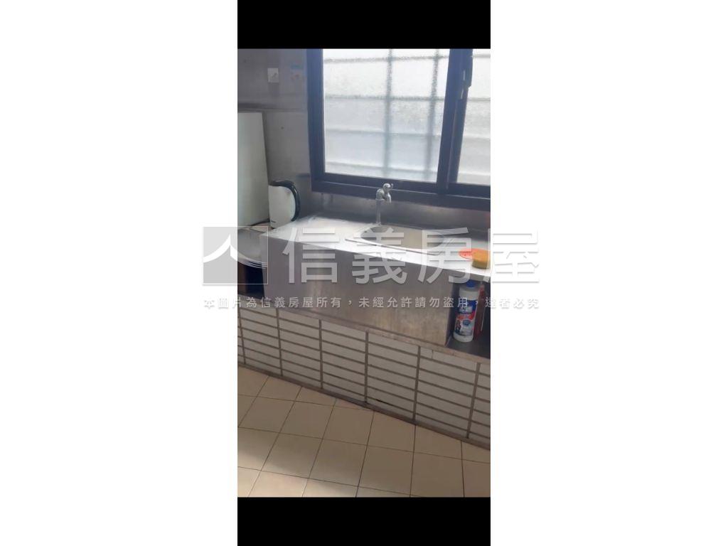 尊南三房三衛美寓房屋室內格局與周邊環境
