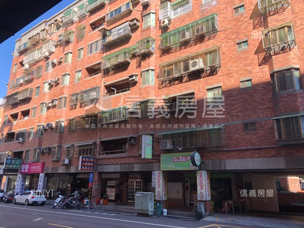 晨曦微光學區宅房屋室內格局與周邊環境