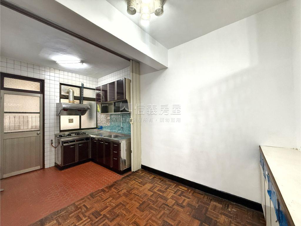 區公所溫馨小屋房屋室內格局與周邊環境