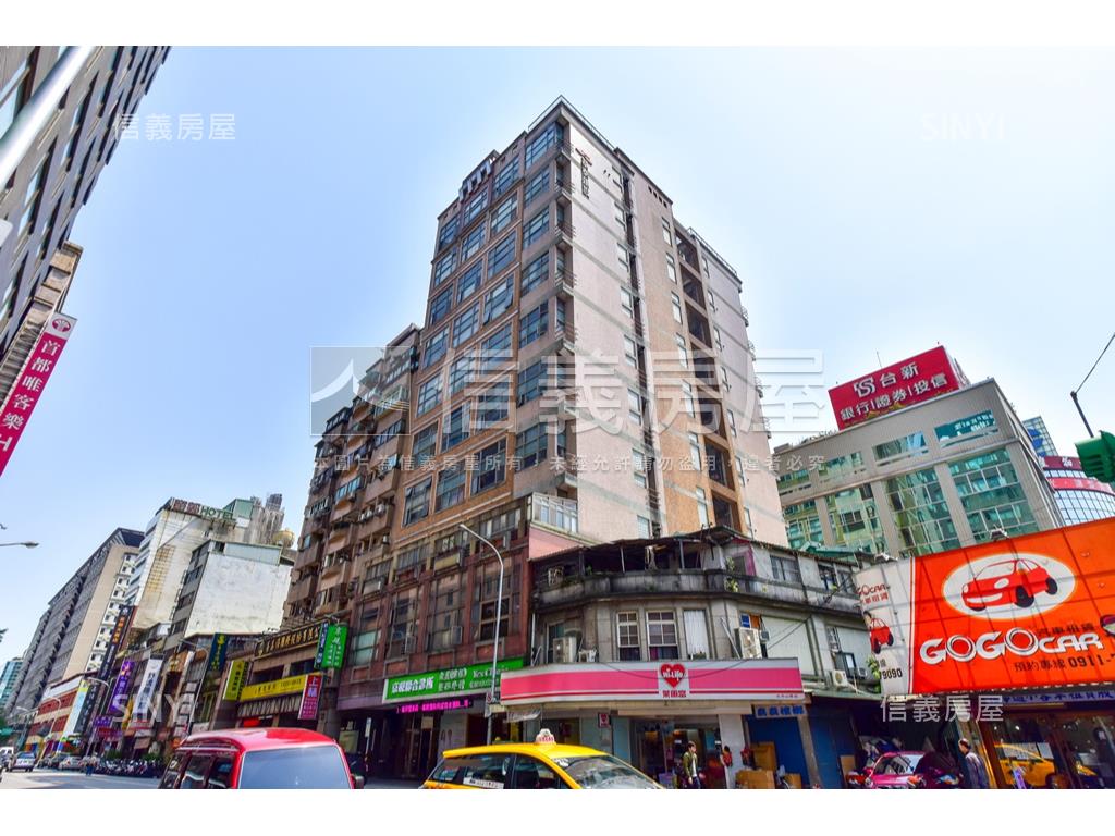 專任基泰高更露臺美妝戶房屋室內格局與周邊環境