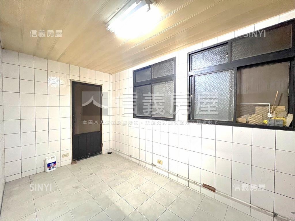 興南大空間美寓房屋室內格局與周邊環境