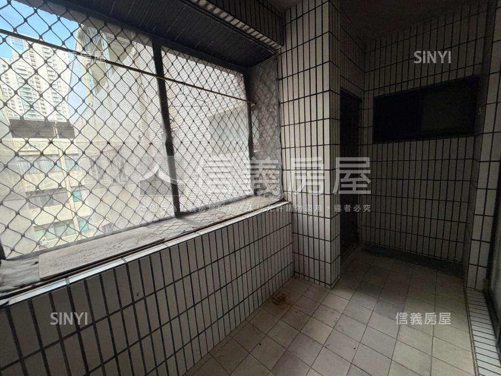 近科工館三房美寓房屋室內格局與周邊環境