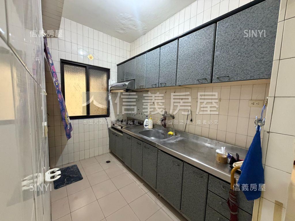 近科工館三房美寓房屋室內格局與周邊環境