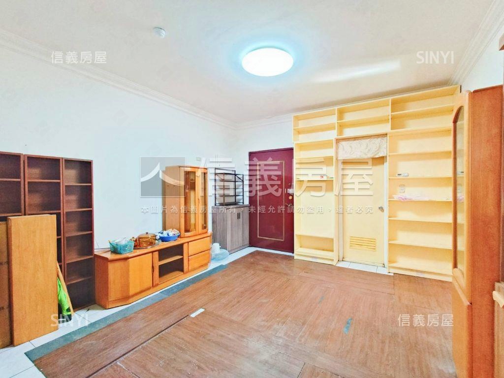 近中興大學稀有低總價三房房屋室內格局與周邊環境