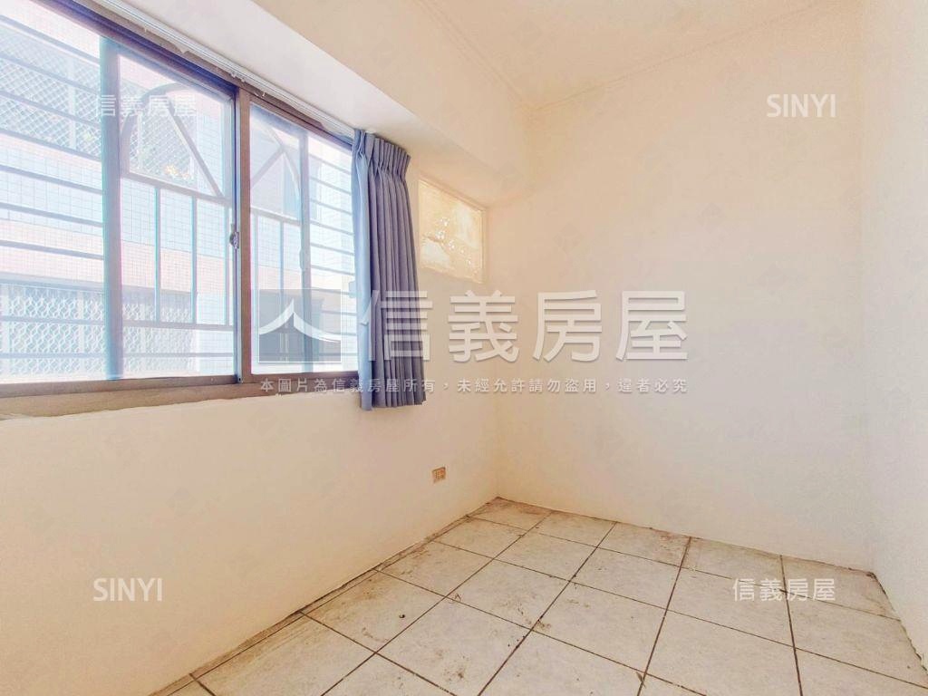 近中興大學稀有低總價三房房屋室內格局與周邊環境