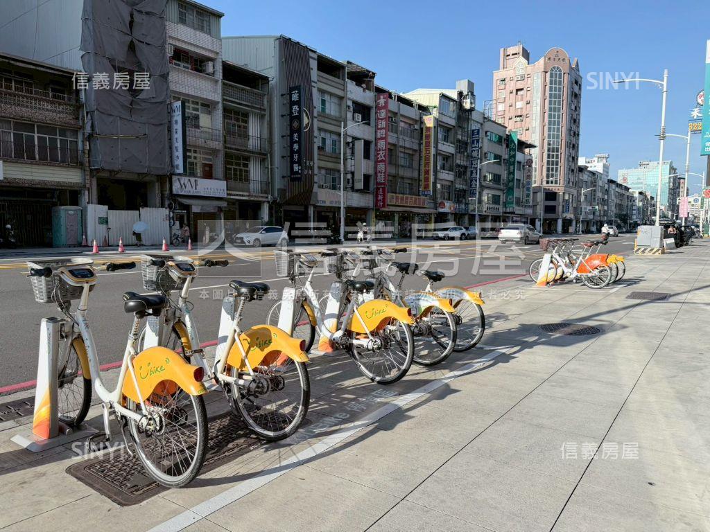 匯視界中高樓邊間４房平車房屋室內格局與周邊環境