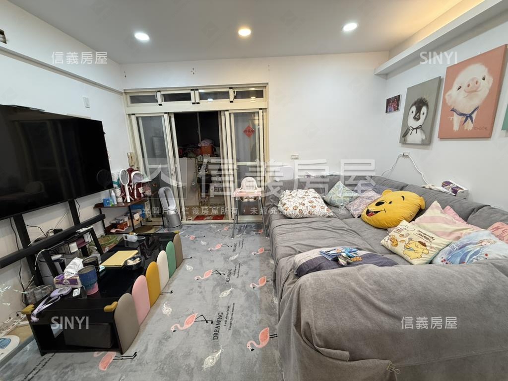 長安路近交流道美裝潢３房房屋室內格局與周邊環境