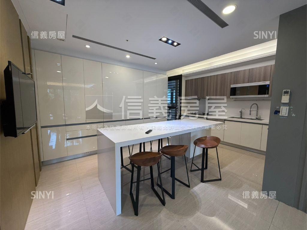 惠宇仁美四房雙平車！房屋室內格局與周邊環境