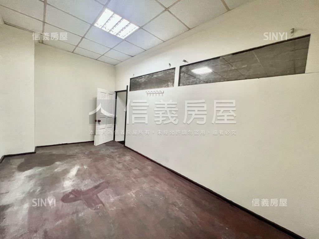 大面寬店住合一金店面房屋室內格局與周邊環境