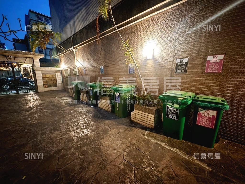 極品✪溫馨社區型震後別墅房屋室內格局與周邊環境