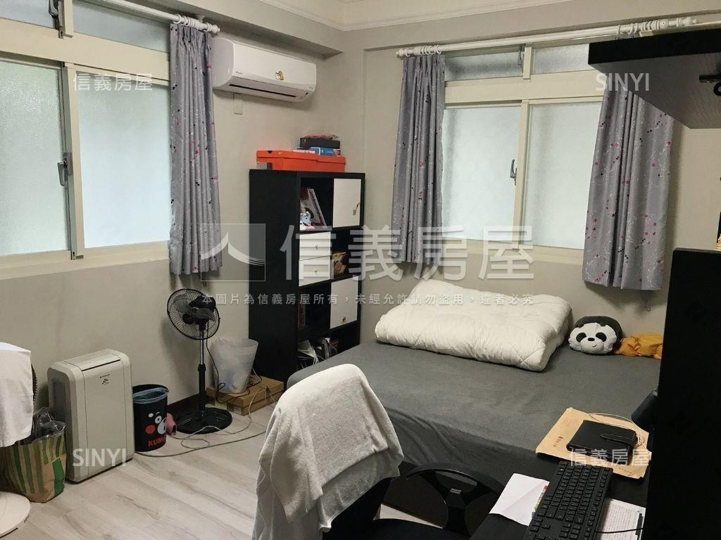 【綠景】捷運邊間稀有二樓房屋室內格局與周邊環境