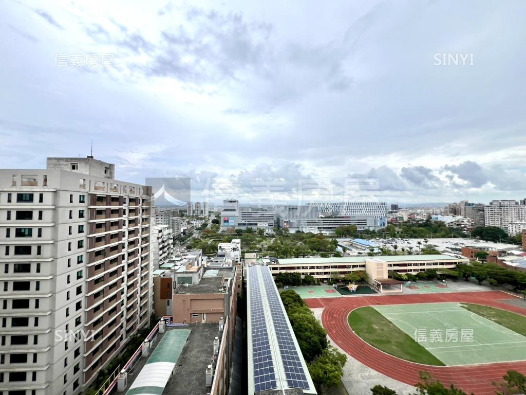 平均律｜四房雙平車景觀戶房屋室內格局與周邊環境