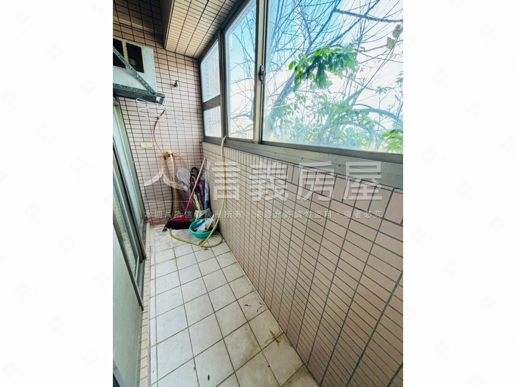 吉軒稀有高樓挑高魔術空間房屋室內格局與周邊環境