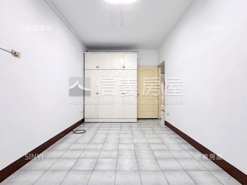 【正街】寬敞舒適漂亮店住房屋室內格局與周邊環境