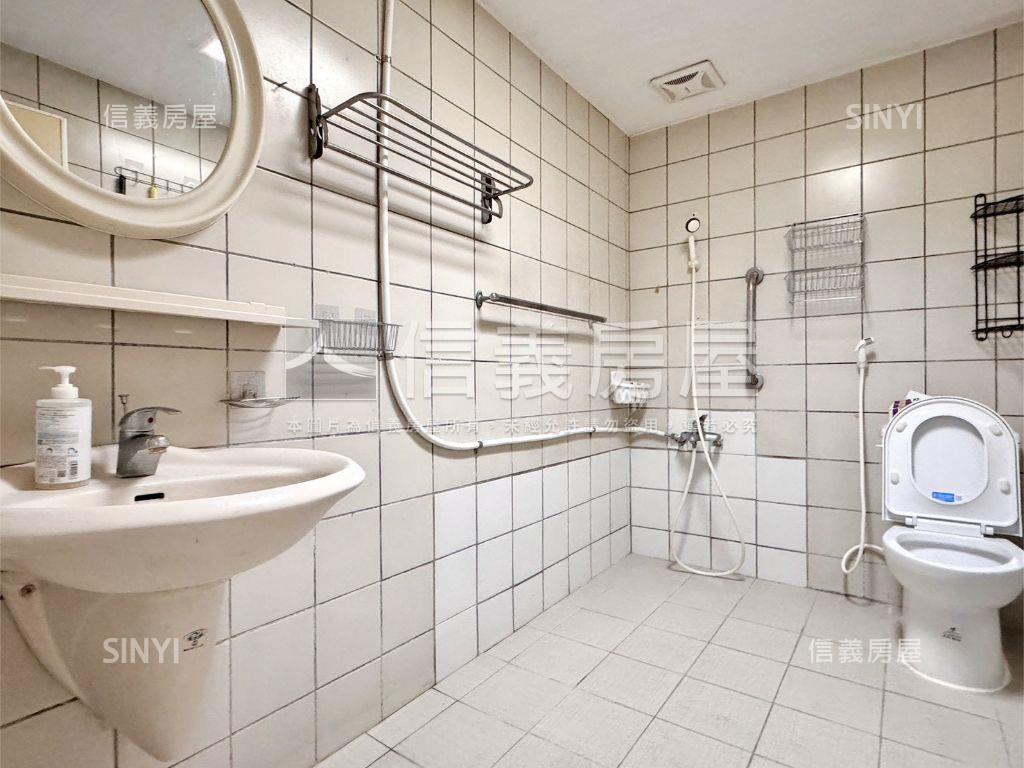 【正街】寬敞舒適漂亮店住房屋室內格局與周邊環境