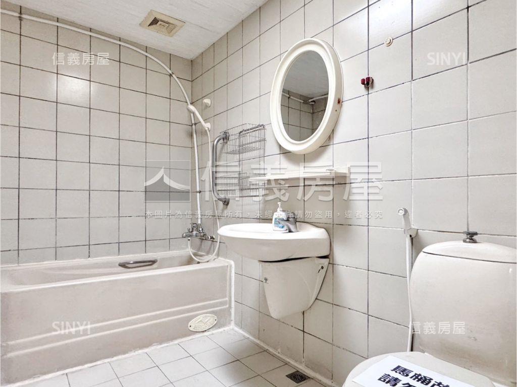 【正街】寬敞舒適漂亮店住房屋室內格局與周邊環境