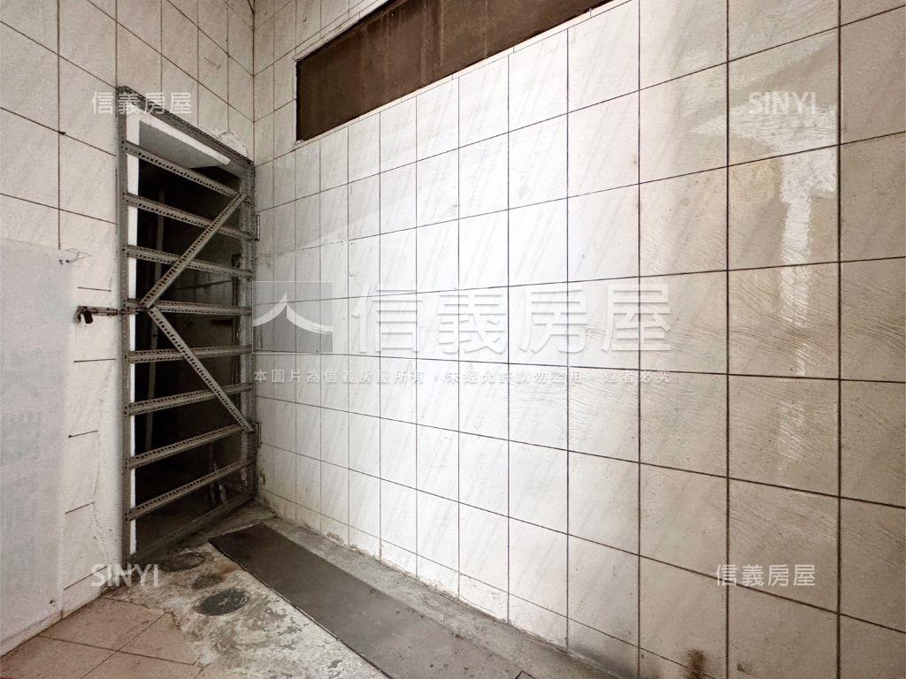 【正街】寬敞舒適漂亮店住房屋室內格局與周邊環境