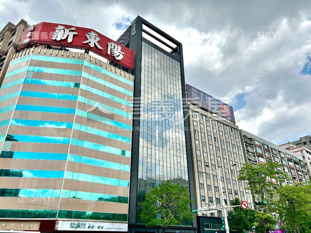 東區絕美景觀商辦房屋室內格局與周邊環境
