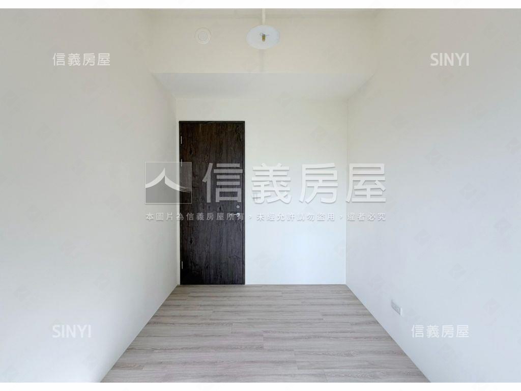 新美齊稀有Ｄ棟三房房屋室內格局與周邊環境