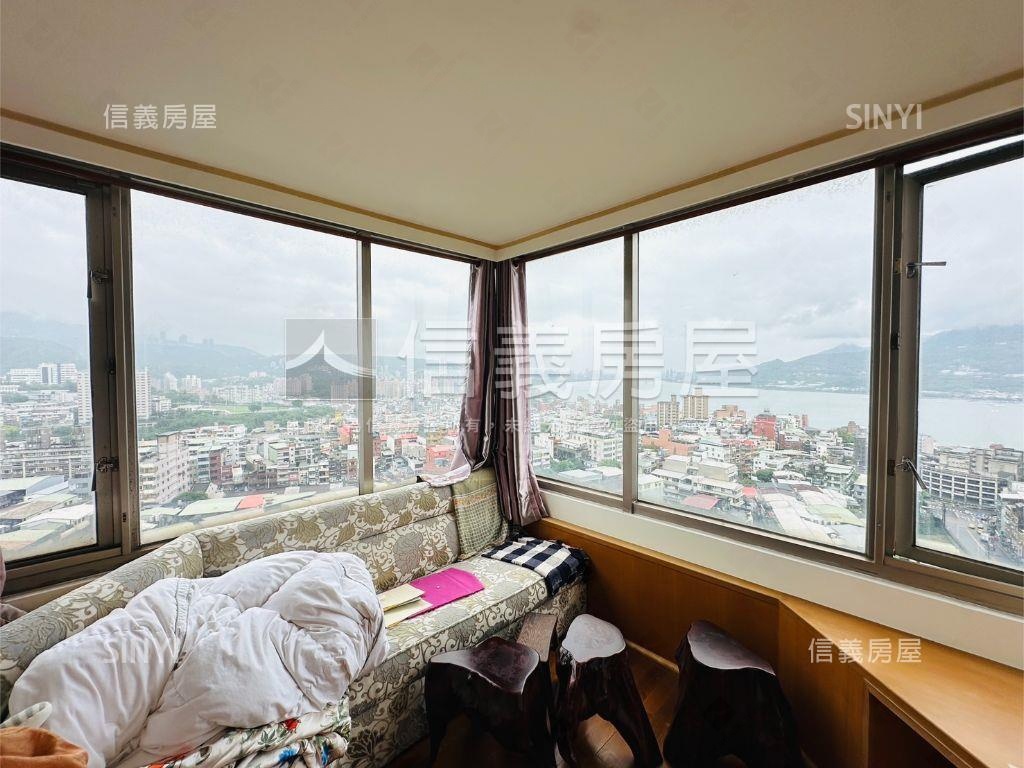 海景園中園★稀有樓中樓房屋室內格局與周邊環境