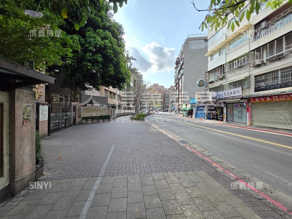 面寬陽明精選店面房屋室內格局與周邊環境