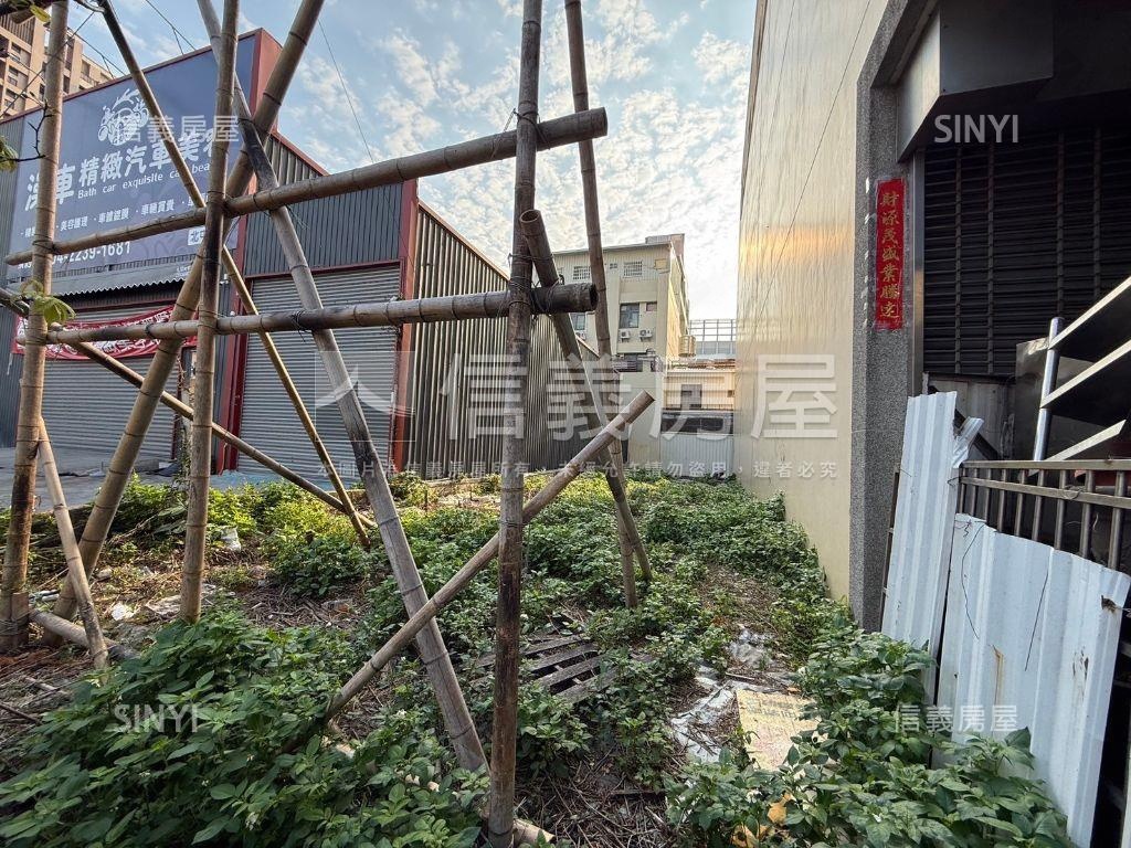 誠售！北屯。軍榮。商業地房屋室內格局與周邊環境