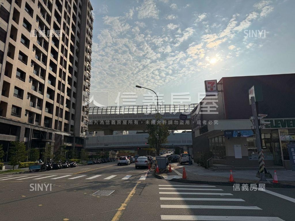 誠售！北屯。軍榮。商業地房屋室內格局與周邊環境