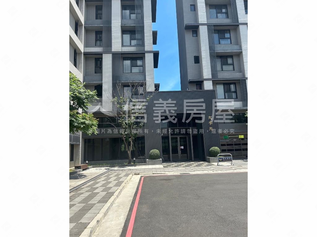 文學苑設計師的美學之家房屋室內格局與周邊環境