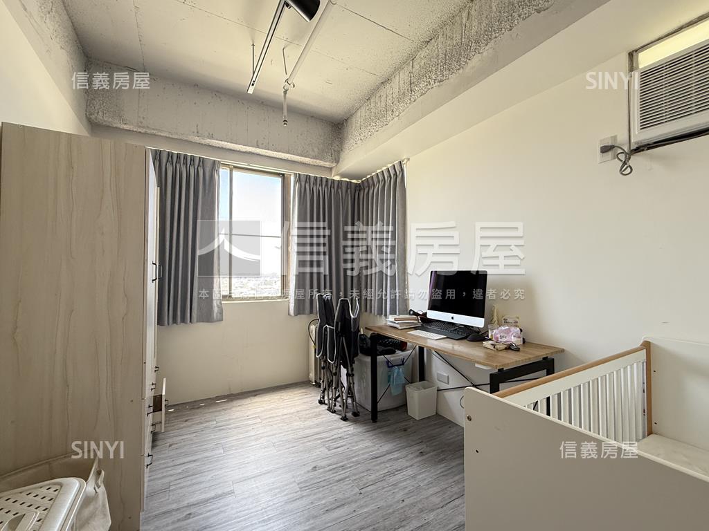 中西區採光工業風大兩房房屋室內格局與周邊環境