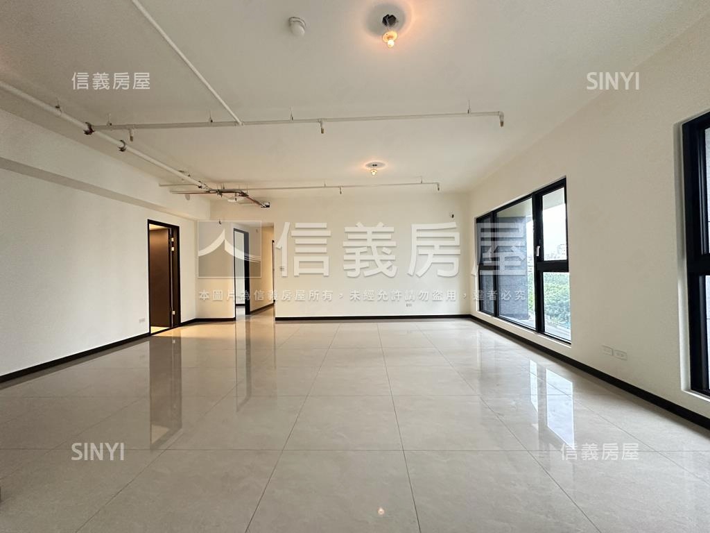 專任～仰格電梯三房車位房屋室內格局與周邊環境